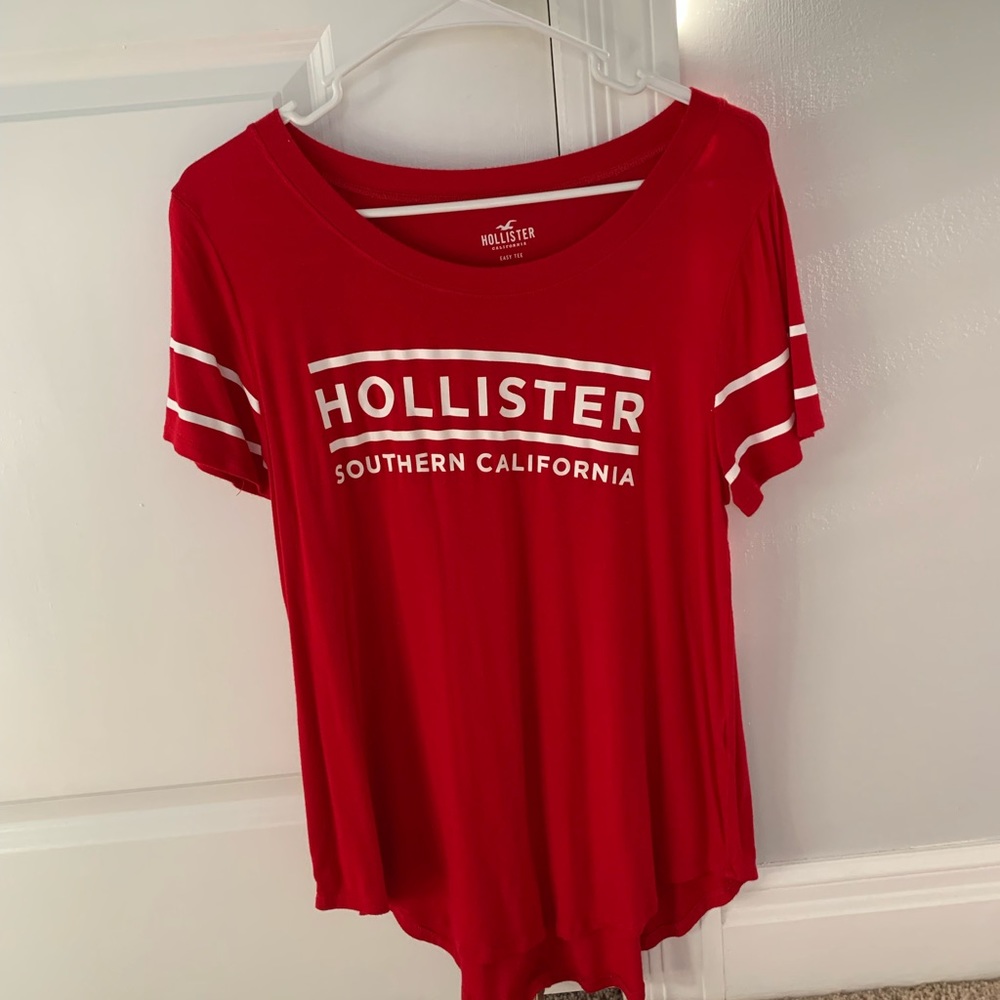 Hollister top